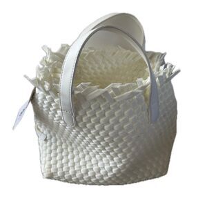 NWT Ah-dorned New York Woven Neoprene Vegan Leather Detachable Crossbody Tote